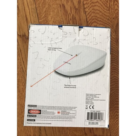 Petsafr Laser Tail Automatic Laser Light - Picture 2 of 3